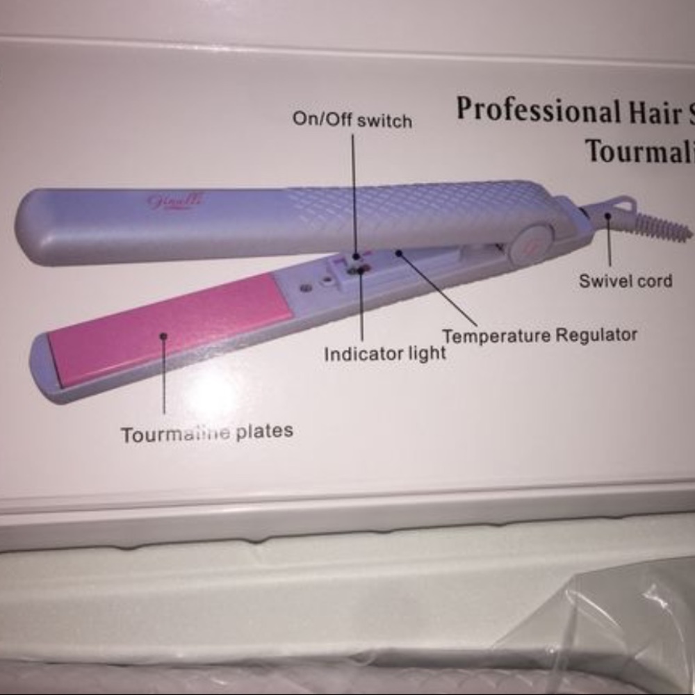 Flat iron/ hair straightener
